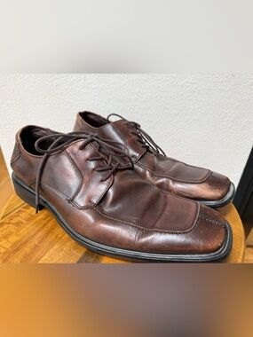 Via Spiga Men's Dark Brown Leather Derby Oxfords